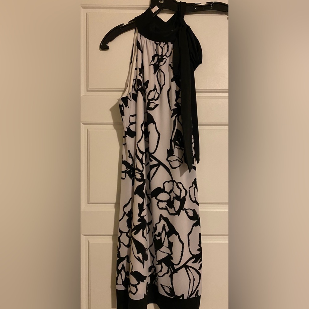 le chateau Dressy with Halter Top size medium